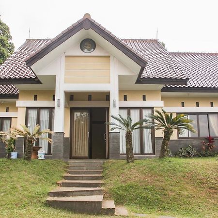 Aldeoz Villa Ciater Sarireja Bagian luar foto